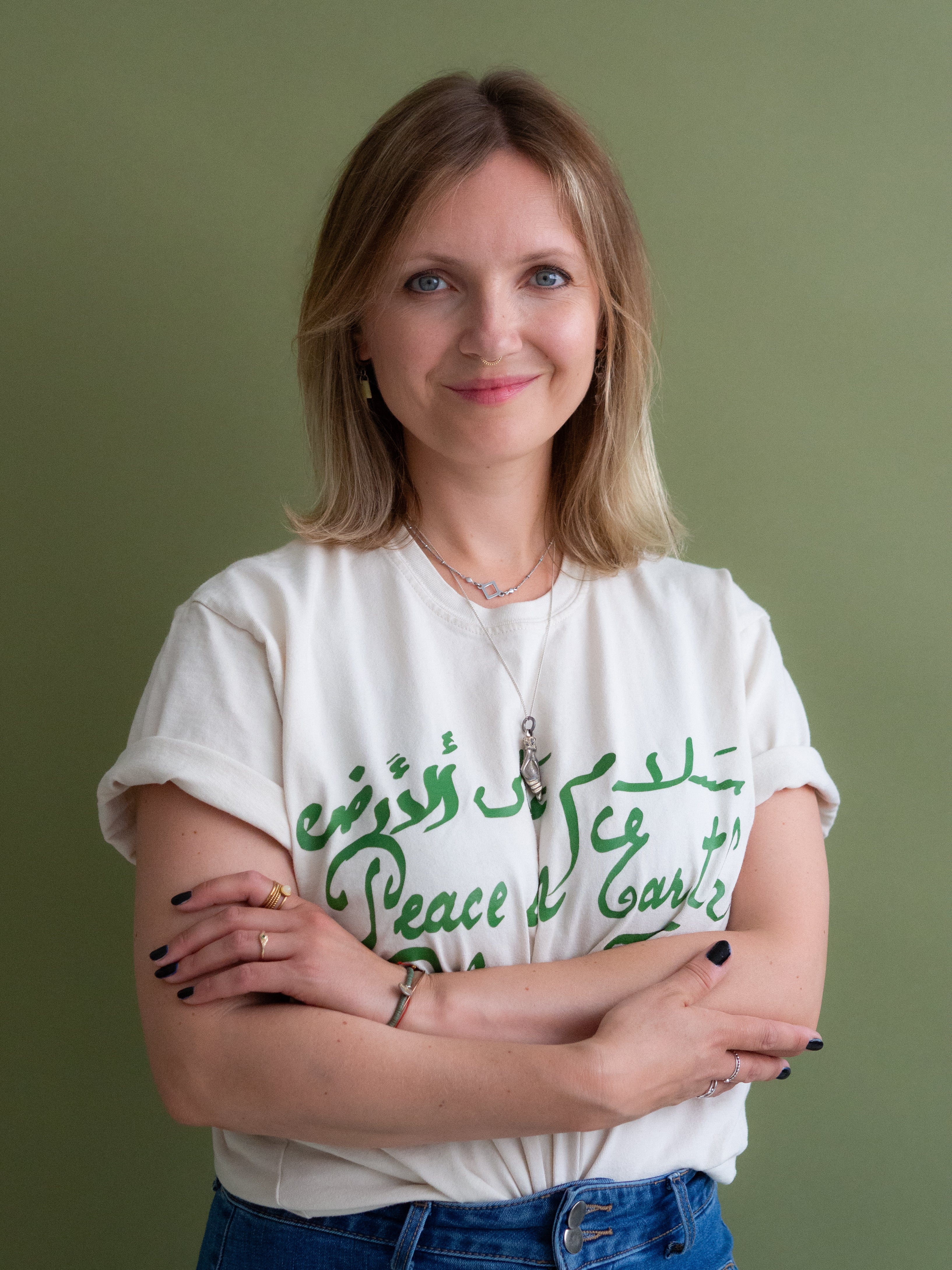 gid://shopify/MediaImage/52986105594222